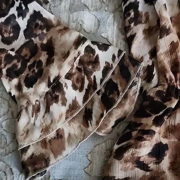 Vintage Spiegel Double Ruffle Neckline Long Sleeved Leopard Print Blouse - Picture 4 of 10